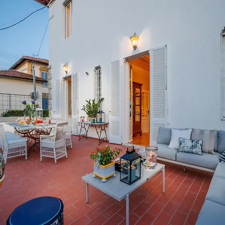 Buonamici, A Luxury With Pool Villa